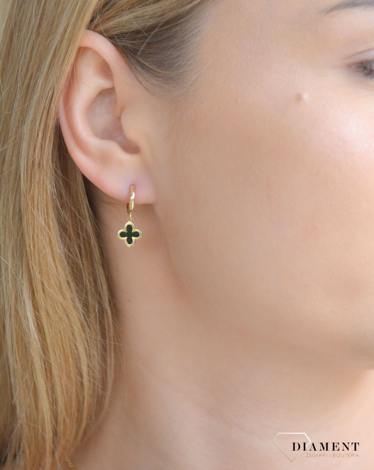 Złote kolczyki damskie 375 czarne koniczynki KL 12021 375.jpg